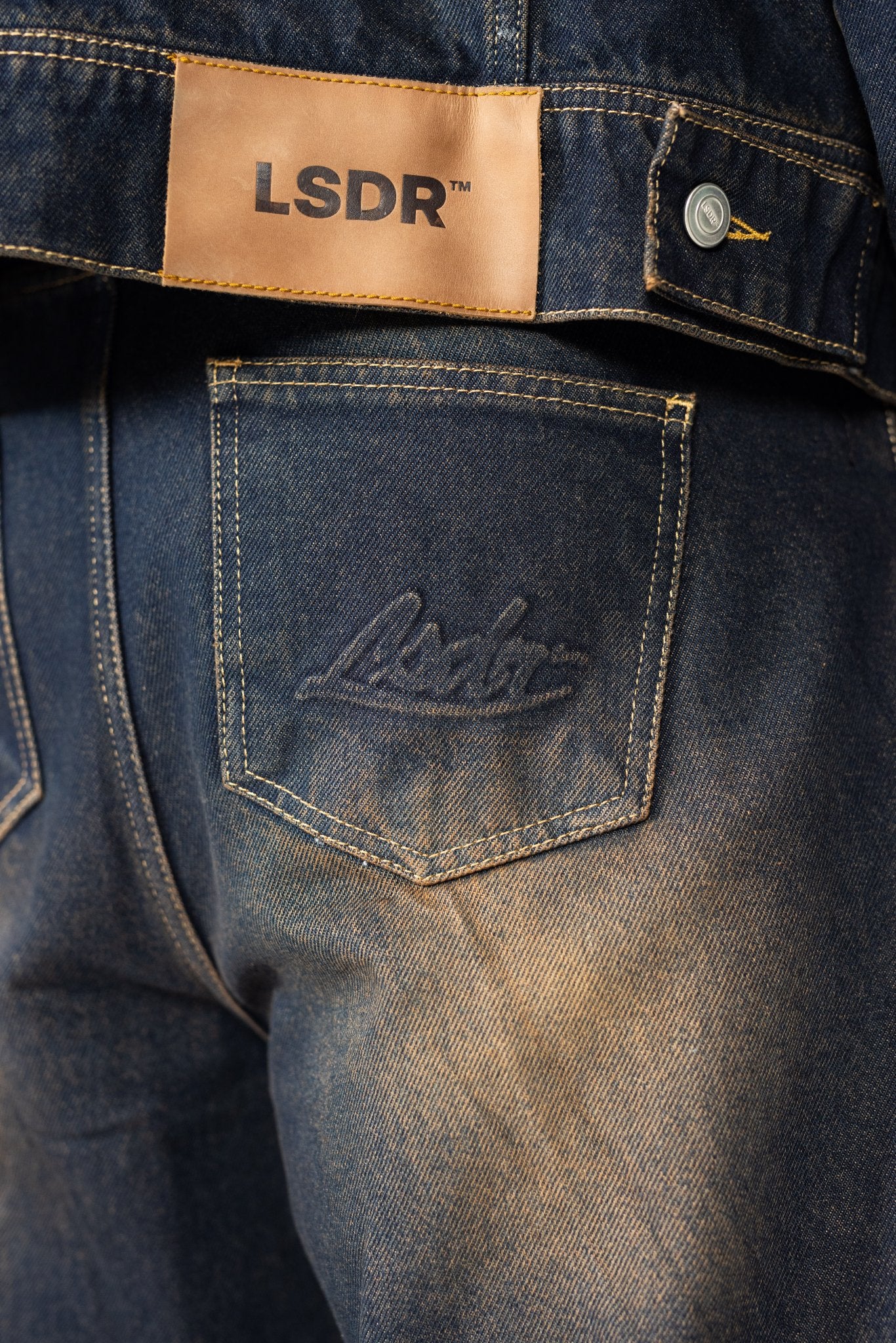 DENIM JACKET LSDR SET - DIRTY DENIM SET - DENIM SET ZARA - WASHED DENIM SET LA SCENE DE RUE - JACKET DARK BLUE DENIM BROWN - CROPPED DENIM JHACKET STREETWEAR LUXURY - ACNE STUDIOS DENIM JACKET DUPE - OVERSIZED DENIM SET - WIDE LEG JEANS - DENIM JACKET TRUCKER LSDR - LA SCENE DE RUE