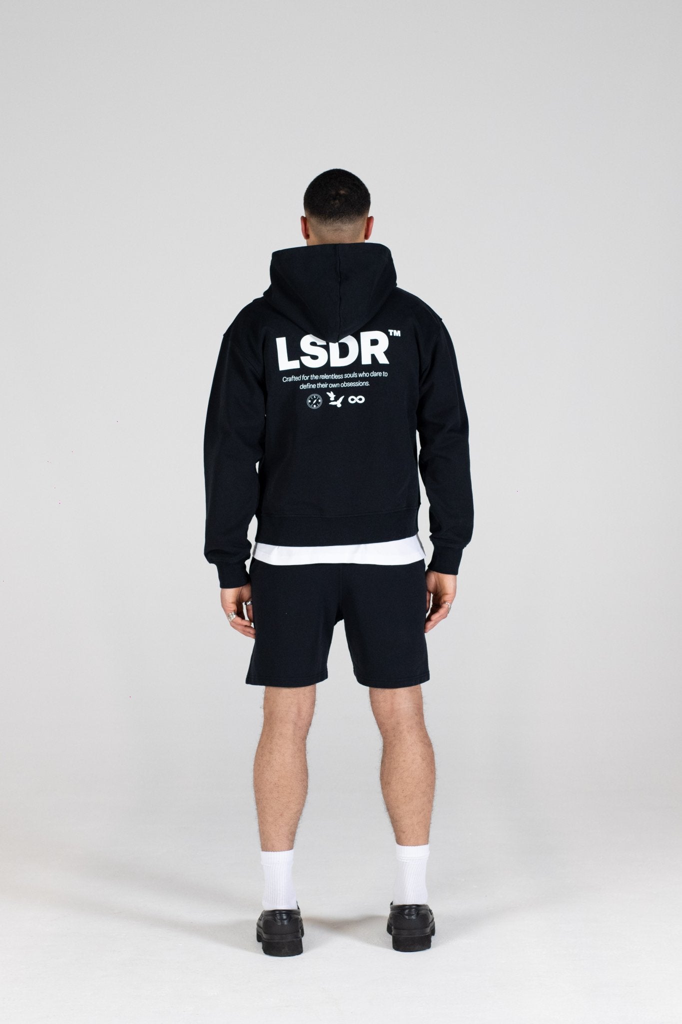 EXPLORERS ZIP HOODIE - JET BLACK - LA SCÈNE DE RUEZip hoodieLA SCÈNE DE RUELA SCÈNE DE RUE