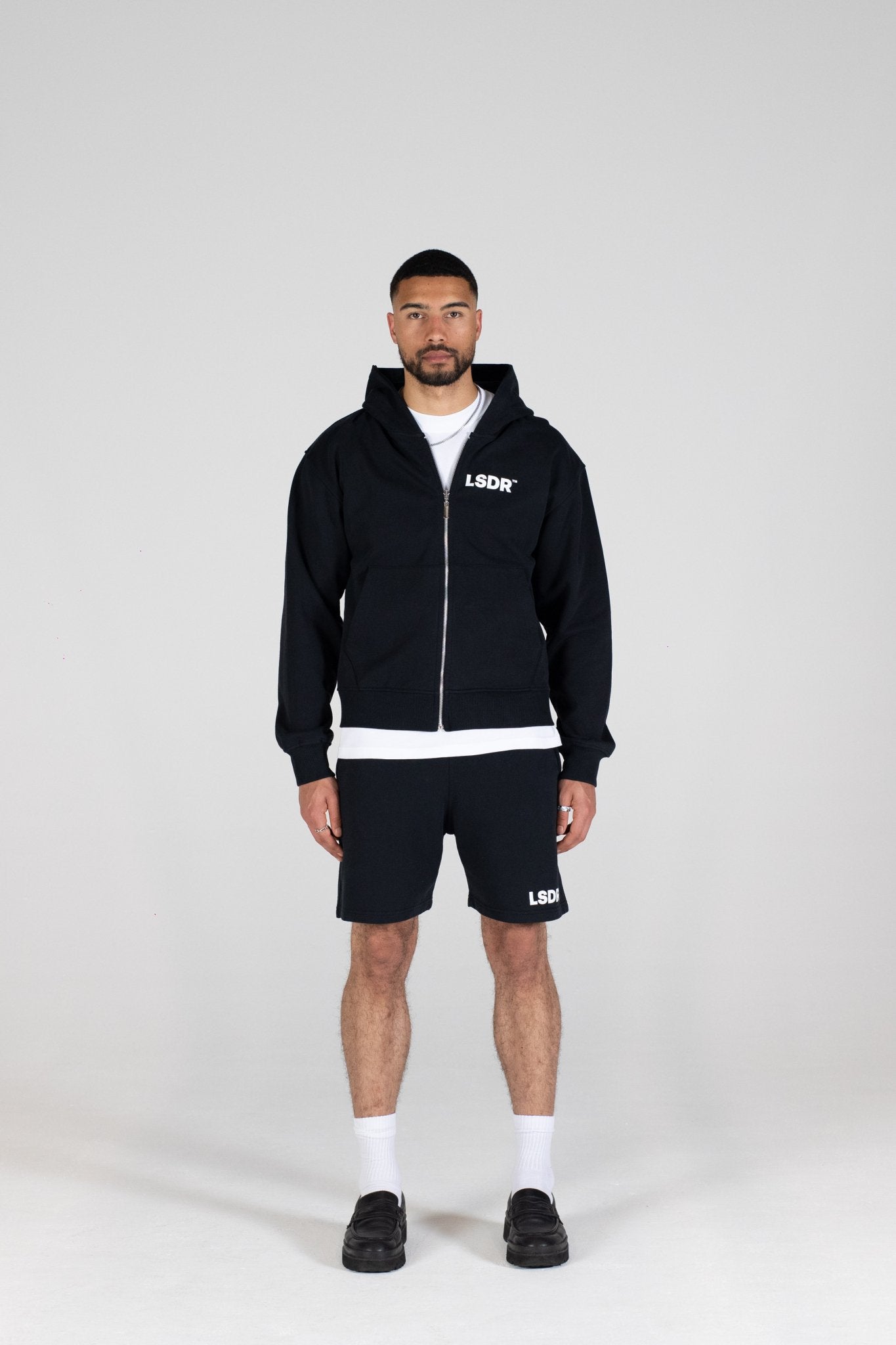 EXPLORERS ZIP HOODIE - JET BLACK - LA SCÈNE DE RUEZip hoodieLA SCÈNE DE RUELA SCÈNE DE RUE