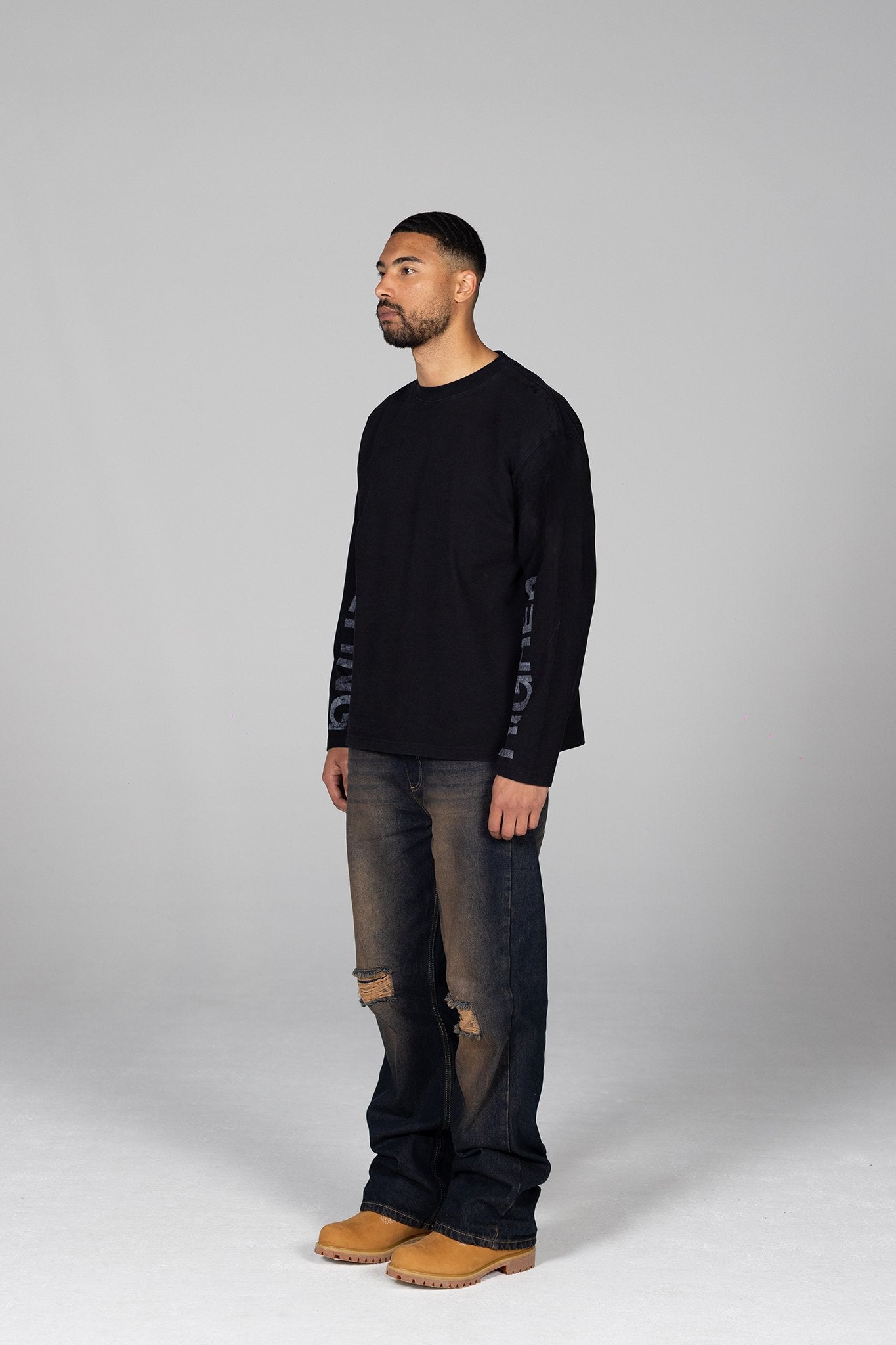 LONGSLEEVE LSDR - LONG SLEEVE LSDR - LA SCENE DE RUE LS BLACK WASHED - LONGSLEEVE AGED BLACK - LONGSLEEVE VINTAGE PRINT - LONGSLEEVE BIRDS LSDR - LONGSLEEVE WORDWIDE - OVERSIZED LONGSLEEVE BLACK GREY WASHED - BOXY LONGSLEEVE LUXURY - EQUALITE LONGSLEEVE - ACNE STUDIOS LONGSLEEVE - WHITE LS CROPPED - BOXY LONGSLEEVE LSDR