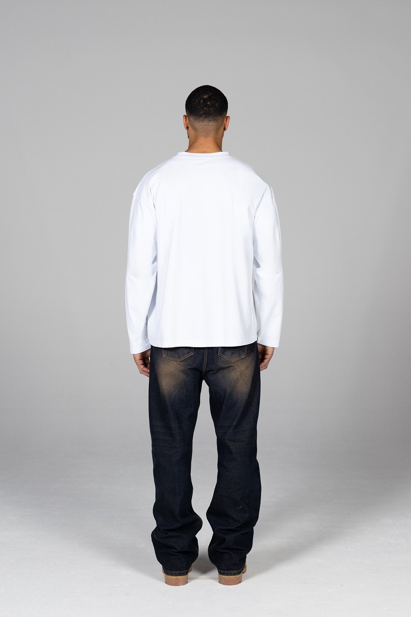 LONGSLEEVE LSDR - LONG SLEEVE LSDR - LA SCENE DE RUE LS WHITE - LONGSLEEVE AGED WHITE - LONGSLEEVE VINTAGE PRINT - LONGSLEEVE LIPS LSDR - LONGSLEEVE WORDWIDE - OVERSIZED LONGSLEEVE WHITE - BOXY LONGSLEEVE LUXURY - EQUALITE LONGSLEEVE - ACNE STUDIOS LONGSLEEVE - WHITE LS CROPPED - BOXY LONGSLEEVE LSDR