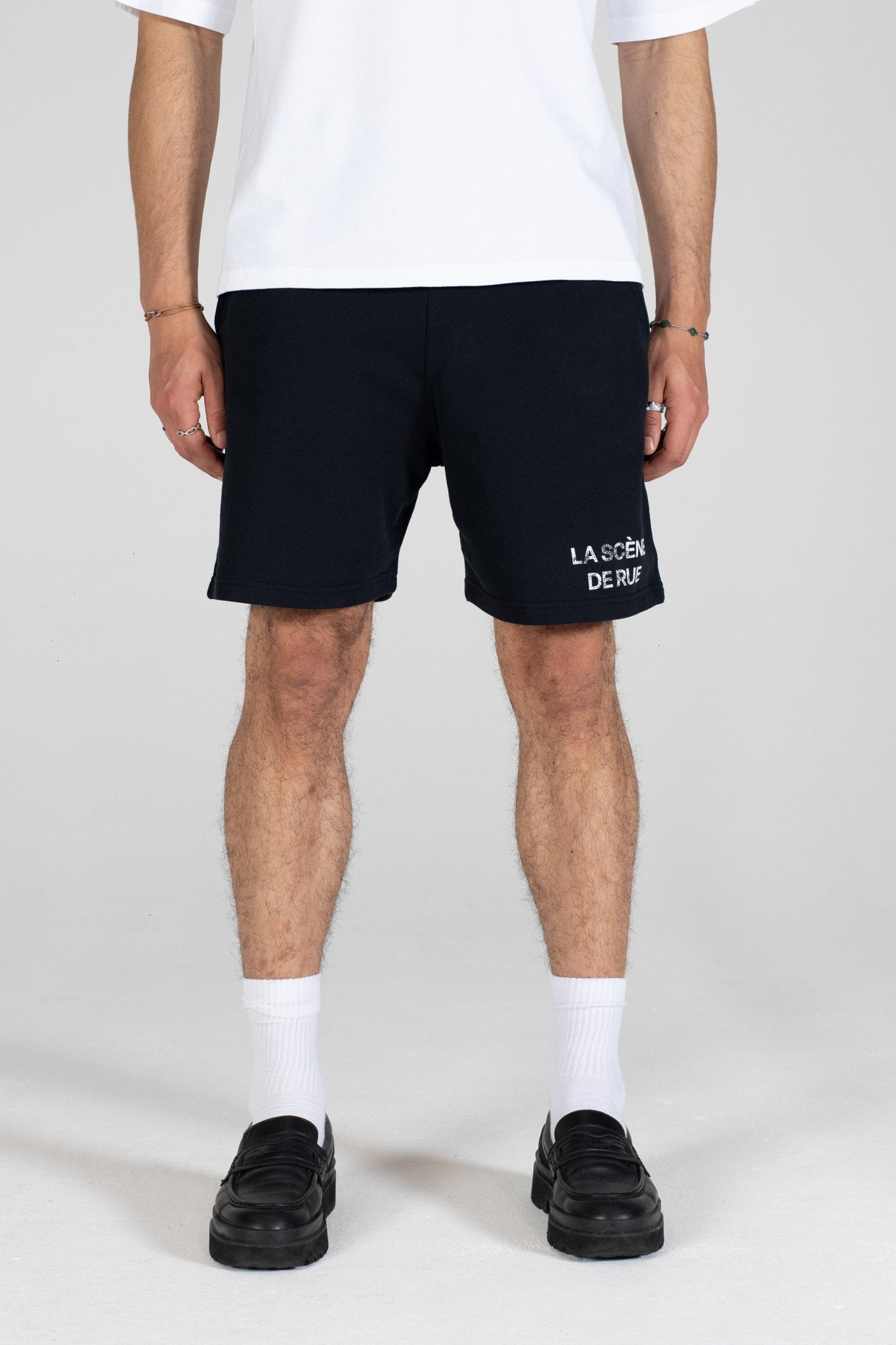 LOGO SHORT V1 - JET BLACK - LA SCÈNE DE RUETrackpantsLA SCÈNE DE RUELA SCÈNE DE RUE