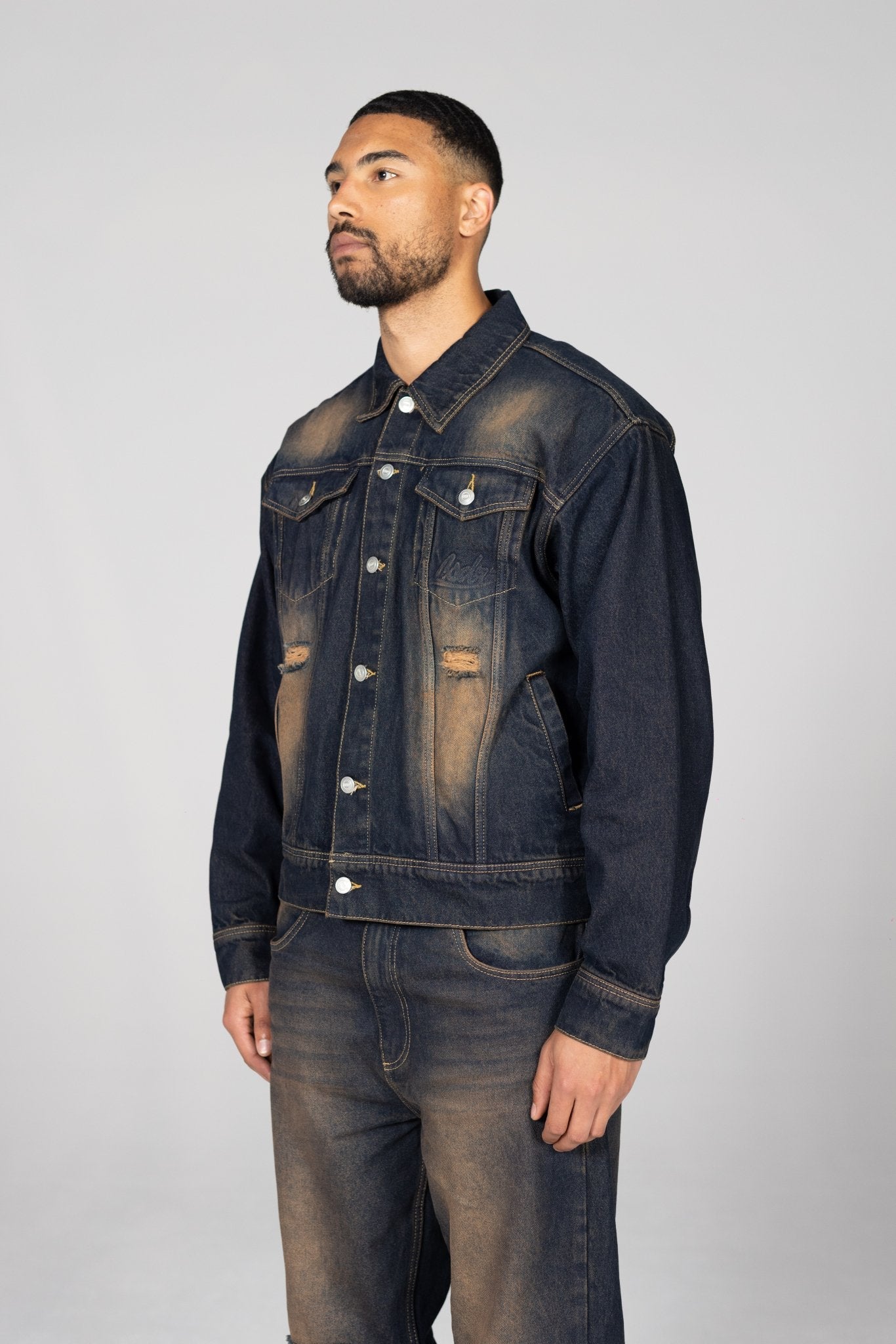 TERRE NOIR DENIM SET - LA SCÈNE DE RUEDenim Jacket - Denim Jeans Full setLA SCÈNE DE RUELA SCÈNE DE RUE