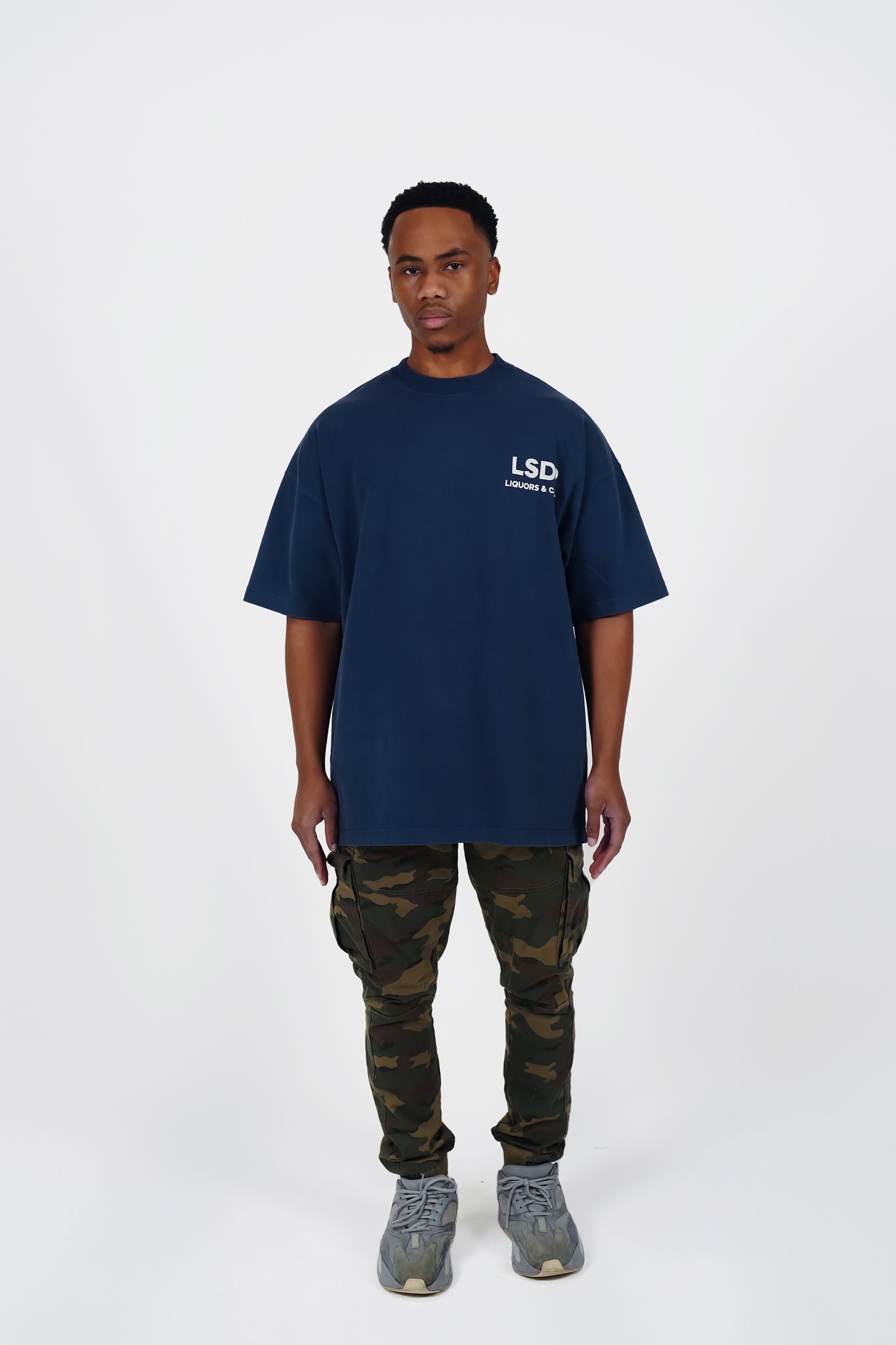 NIGHT SHOP T-SHIRT - INSIGNIA BLUE - LA SCÈNE DE RUET-ShirtLA SCÈNE DE RUELA SCÈNE DE RUE