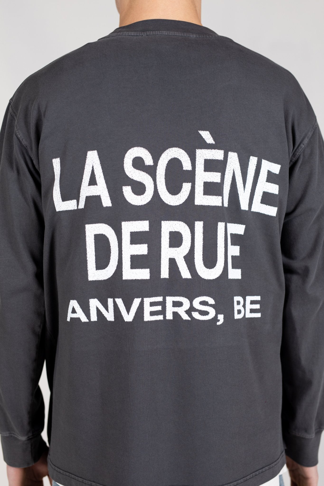 LOGO LONG SLEEVE T-SHIRT - GRAY PINSTRIPE - LA SCÈNE DE RUELong sleeved T-shirtLA SCÈNE DE RUELA SCÈNE DE RUE
