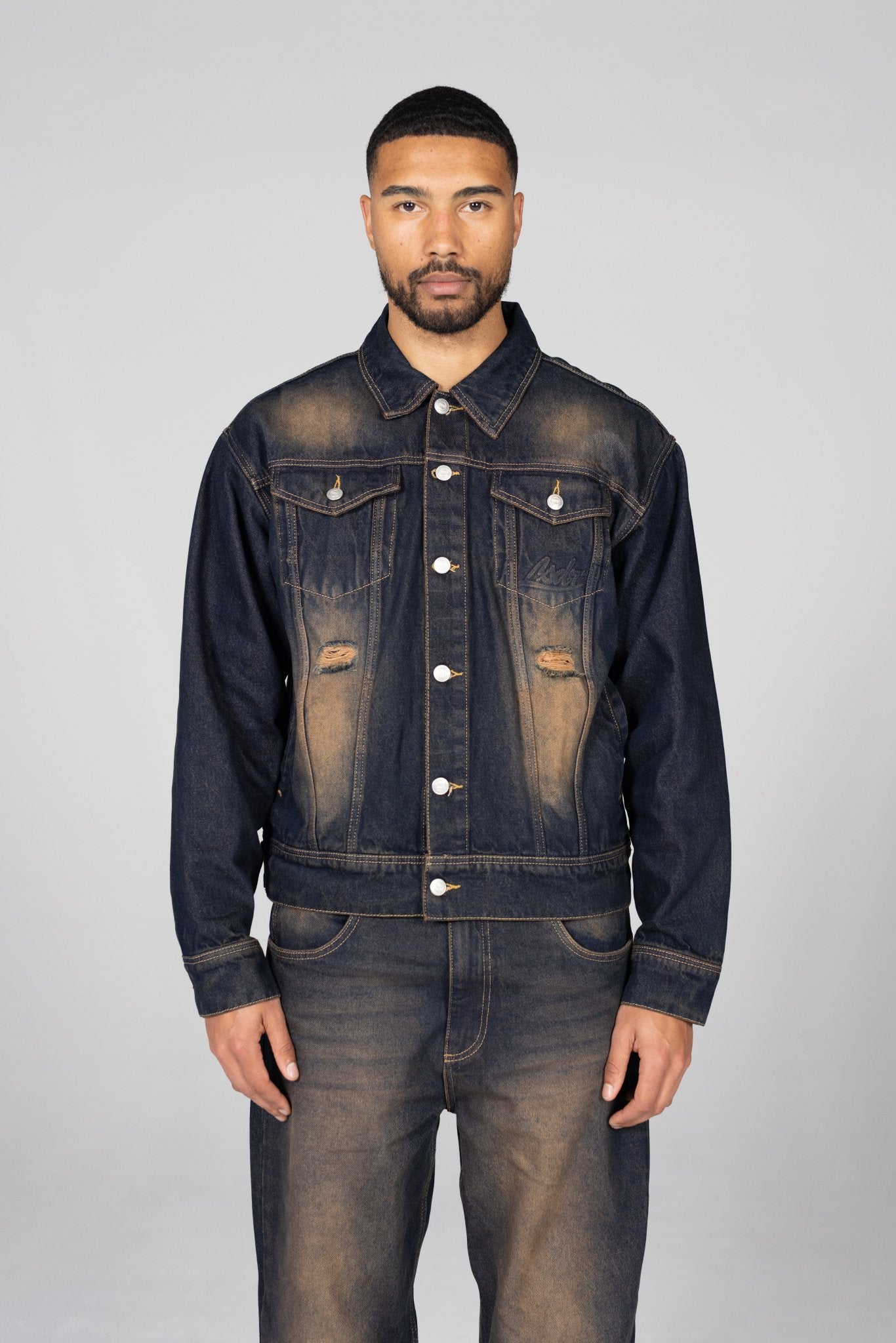 TERRE NOIR DENIM SET - LA SCÈNE DE RUEDenim Jacket - Denim Jeans Full setLA SCÈNE DE RUELA SCÈNE DE RUE