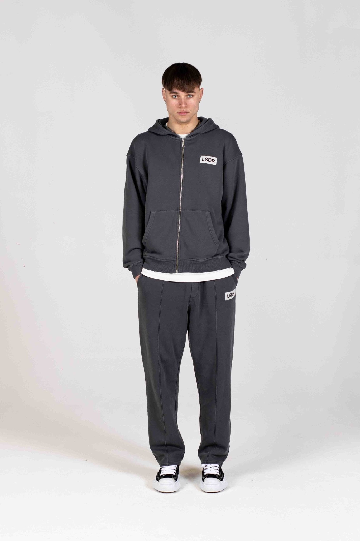UDR TRACKPANTS - GRAY PINSTRIPE - LA SCÈNE DE RUETrackpantsLA SCÈNE DE RUELA SCÈNE DE RUE